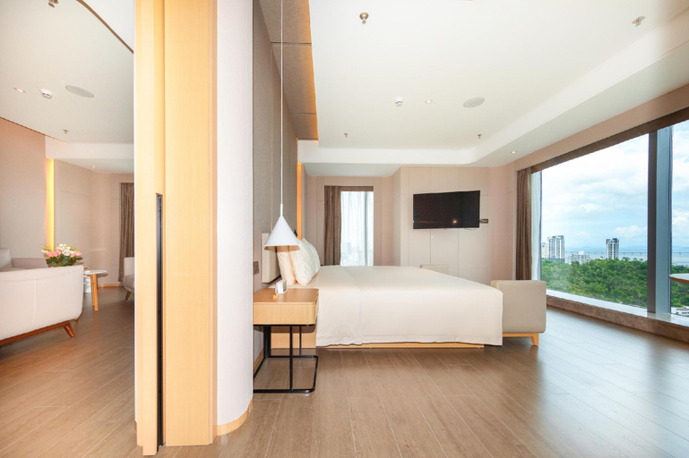 Bedroom 2, Atour S Hotel Zhuhai Gongbei Port, Zhuhai