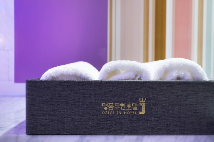 2, Cheonan Myeongpum Drive-in Self check-in Hotel J, Cheonan