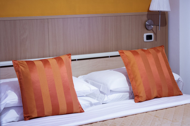 Bedroom 27