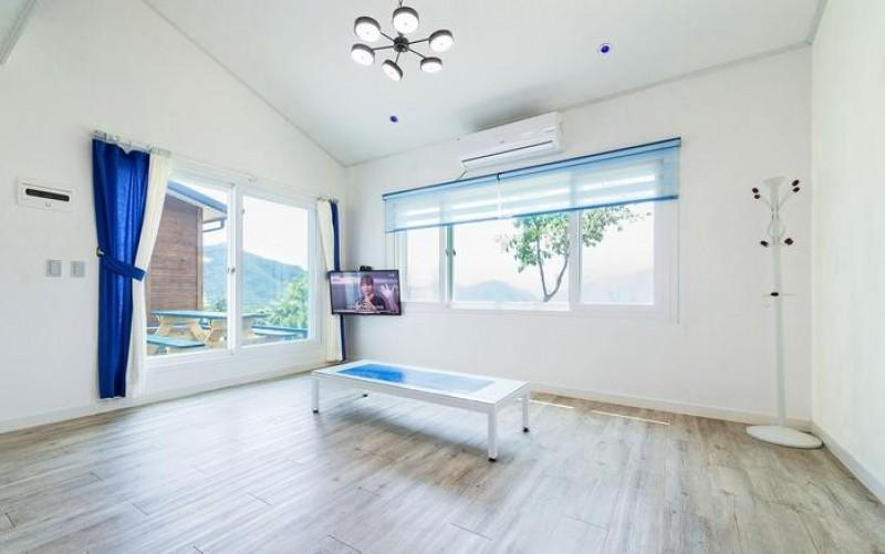 Others 2, Mungyeong Farm Story Pension, Mungyeong