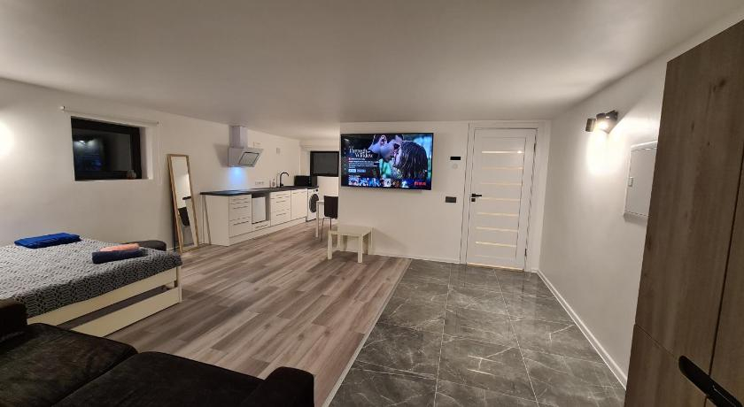 Modern apartment in private house, free parking, Netflix, Tartu
