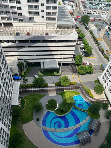 Lovely 1-bedroom condo unit, Taguig
