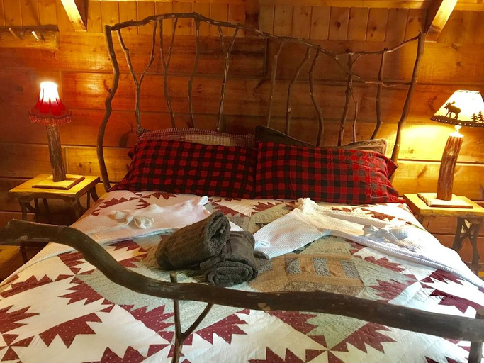 Bedroom 2, Gatlinburg Adventure Cabins, Sevier