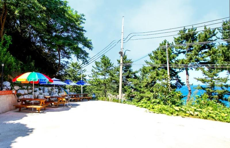 Others 4, Samcheok Family Pension, Samcheok