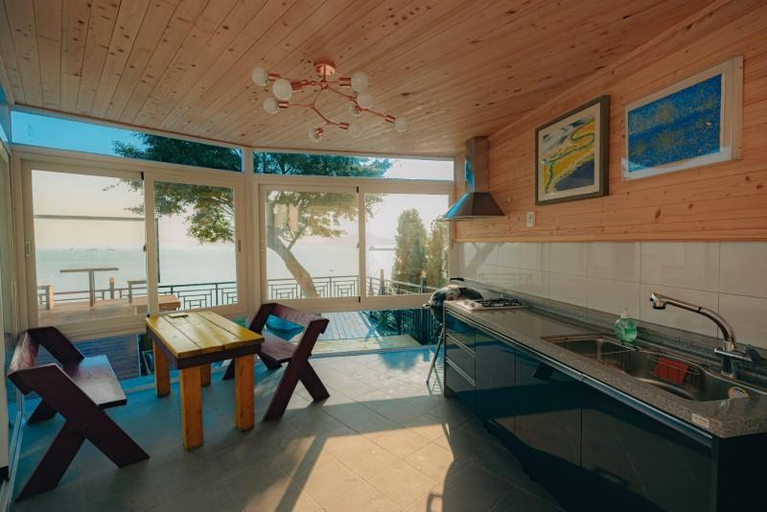 Others 4, Namhae Bokkong Village Pool Villa, Namhae