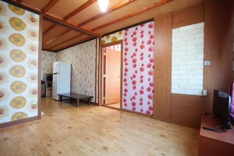 Others, Taean Edel Weiss Pension, Taean