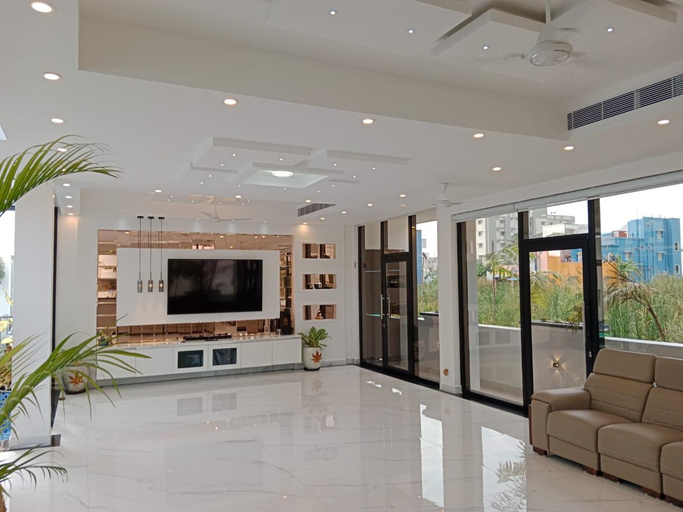 Public Area, Moon Light Luxury Villa, Viluppuram