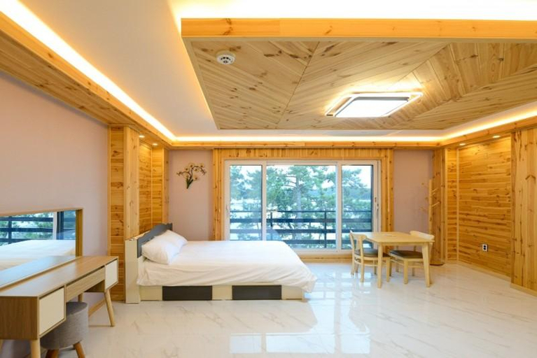2, Sacheon Maisonde Heb Pension, Sacheon