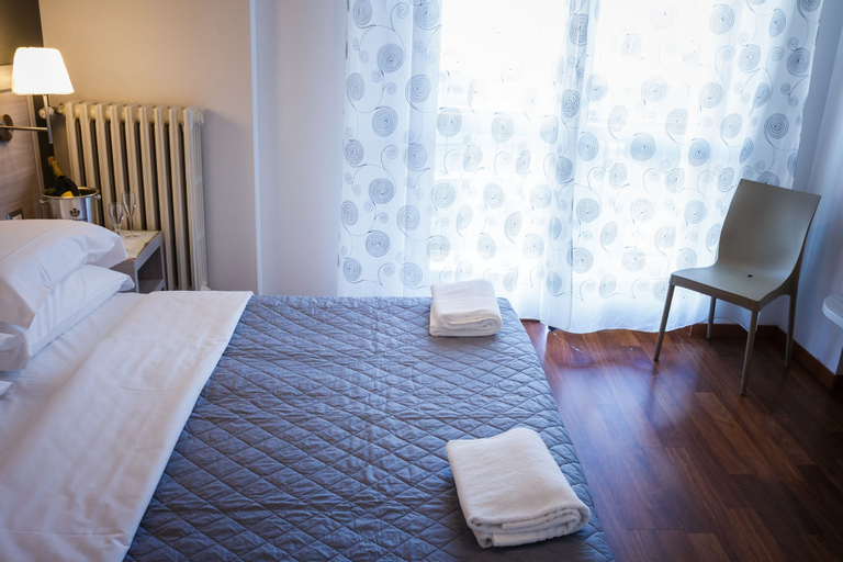 Bedroom 13