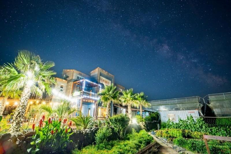 Exterior & Views, Stay at Seogwipo Jeju Kids Spa Pension, Seogwipo