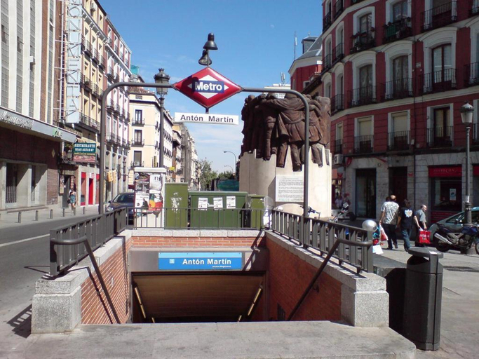 Others 5, Hostal Anton Martin, Madrid