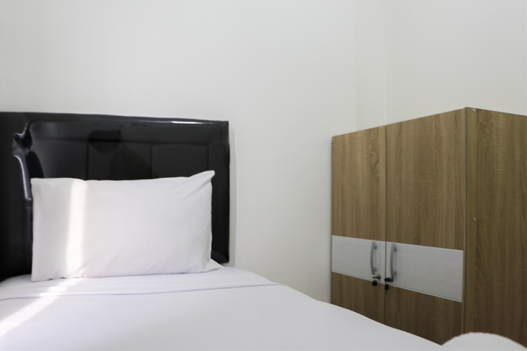Bedroom 8