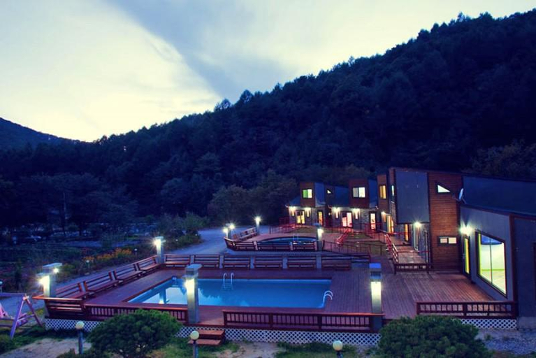 Exterior & Views 1, Pyeongchang Familia Pension, Pyeongchang