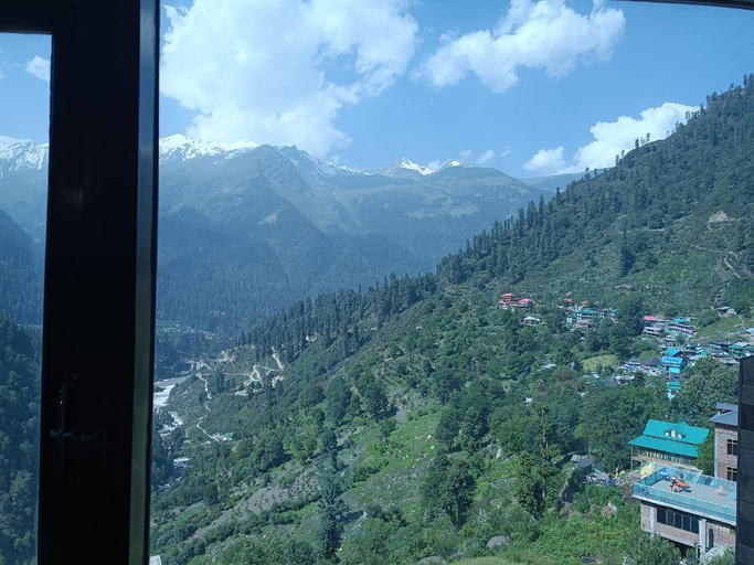 Others 4, Tosh Regency, Kullu