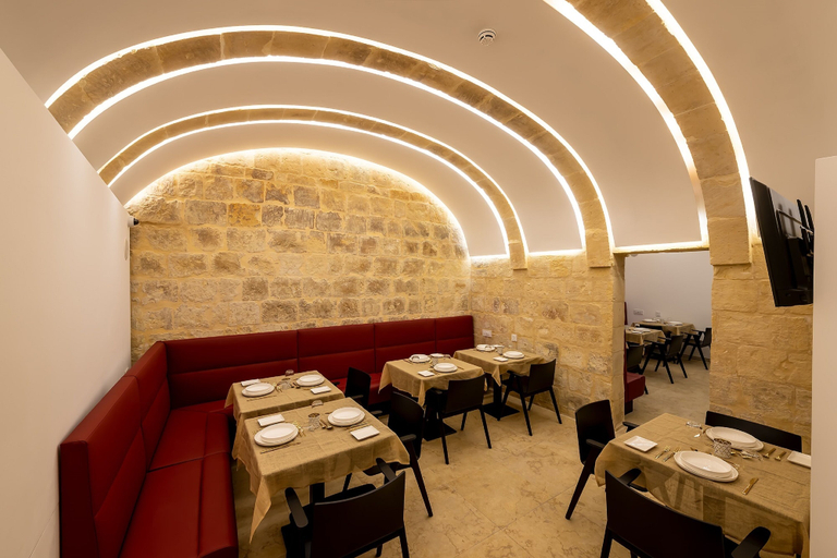 Food & Drinks 5, The Capital Boutique Hotel