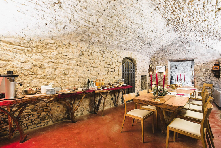 Food & Drinks 5, Luxury, Sustainability and Eco Pool, Florence