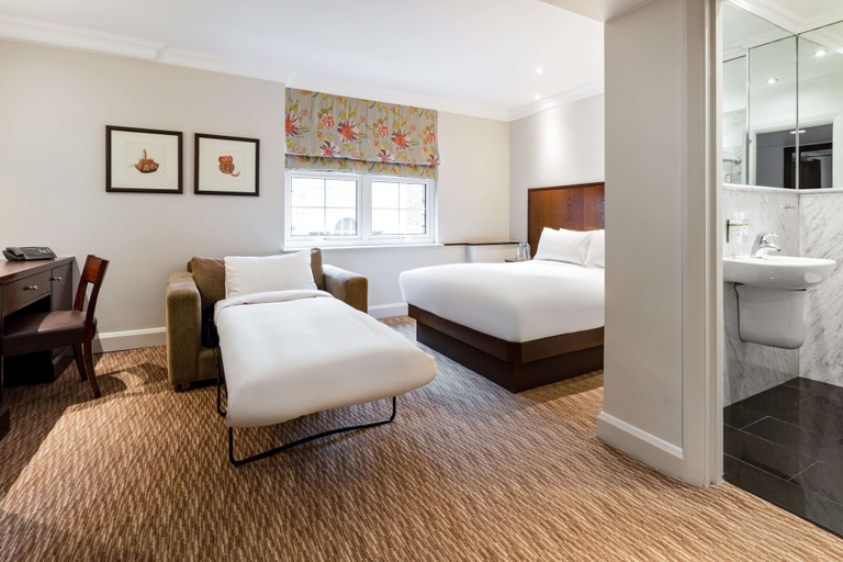 Bedroom 2, Radisson Blu Hotel, London Euston Square, London