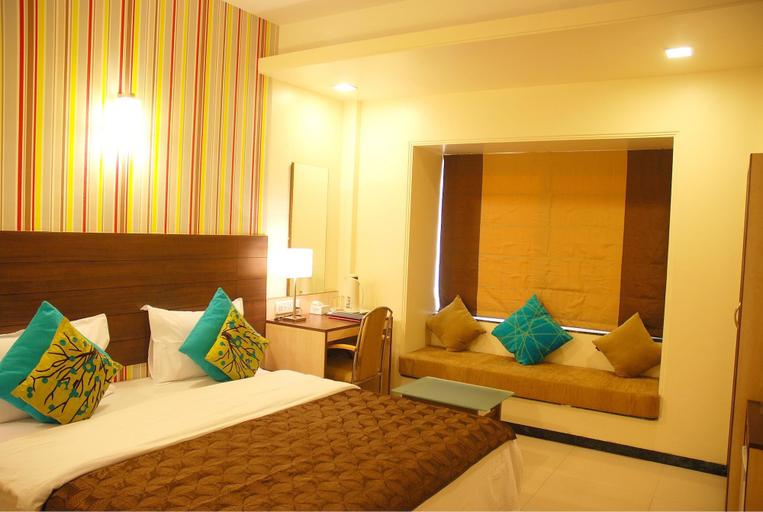 Bedroom 5, Executive Tamanna Hotel Hinjawadi, Pune, Pune