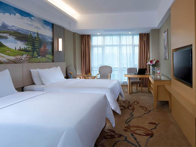 Vienna International Hotel Haikou East High Speed Railway Station, Haikou