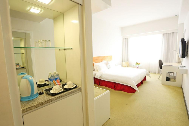 Bedroom 3, Promenade Hotel Tawau, Tawau
