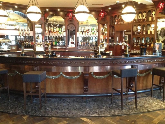 Food & Drinks 5, The Fort Hotel, Dundee