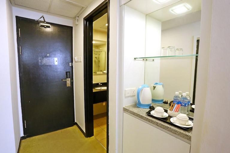 Bathroom 5, Promenade Hotel Tawau, Tawau