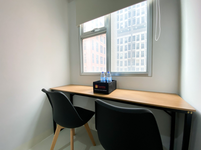 Others 4, Chic and Cozy Studio Apartment at Transpark Juanda Bekasi By Travelio, Bekasi
