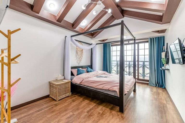3, Taean Grand Prix Pension, Taean
