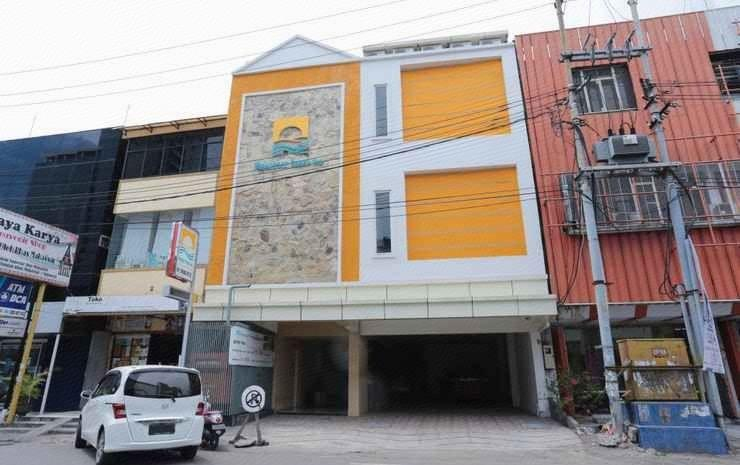 Exterior & Views 1, Makassar Beach Inn, Makassar