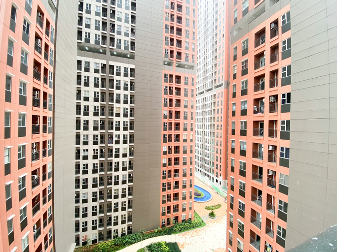 Exterior & Views 2, Chic and Cozy Studio Apartment at Transpark Juanda Bekasi By Travelio, Bekasi