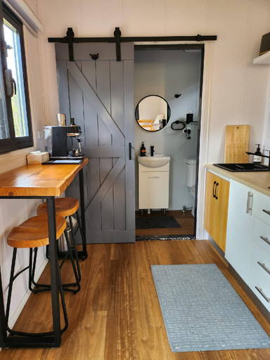 Others 4, Unique two tiny homes set up with private dam, Lithgow