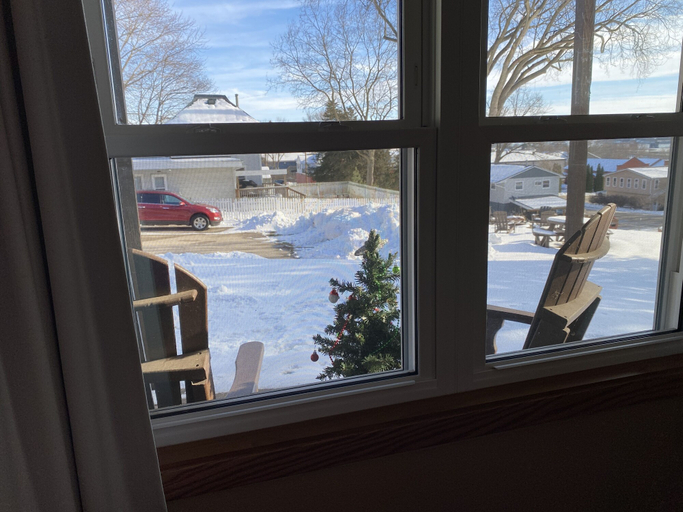 Others 5, Little Bluff Inn, Trempealeau