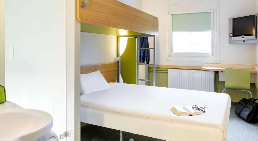Bedroom 2, Ibis budget Osnabruck City, Osnabrück