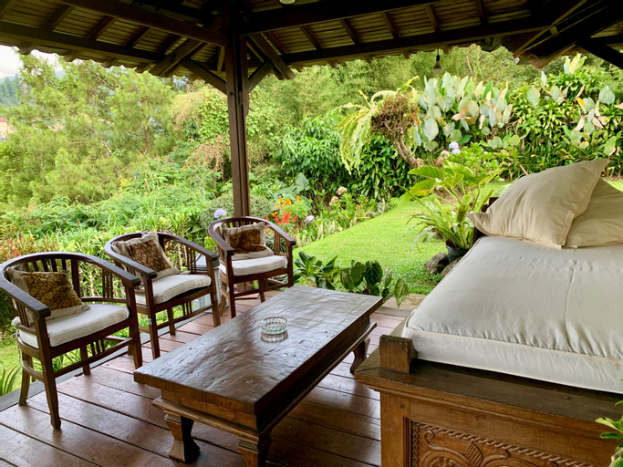 Exterior & Views 4, Villa Pradapa 4BR 8 Guests INSTAGRAMABLE, Bogor