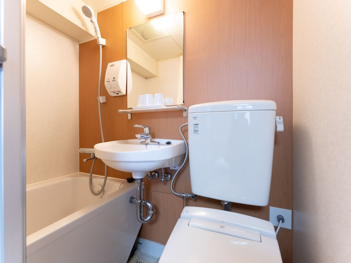 Bathroom 6