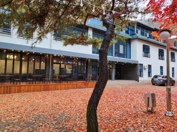 Exterior & Views 1, Wonju Sogeumsan Village Pension, Wonju