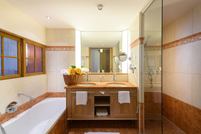 Bathroom 5, Wellnesshotel Schönruh - Adults Only, Innsbruck Land
