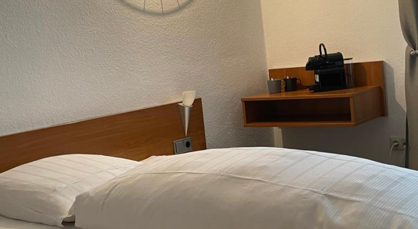 Bedroom 3, Hotel Jagerhof, Coesfeld
