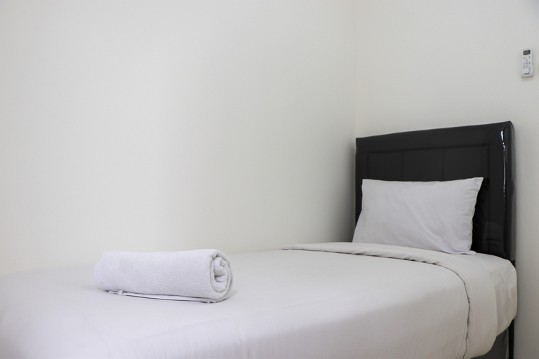 Bedroom 13