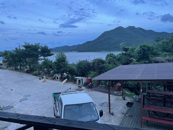 Others 2, Muan Dongit is house pension, Yeongam
