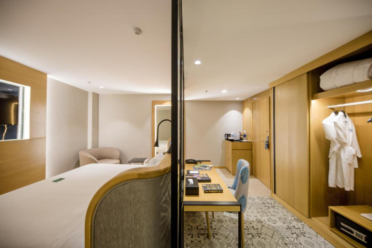 Quinter Central Nha Trang Room Type - Superior Double Room (No Window)