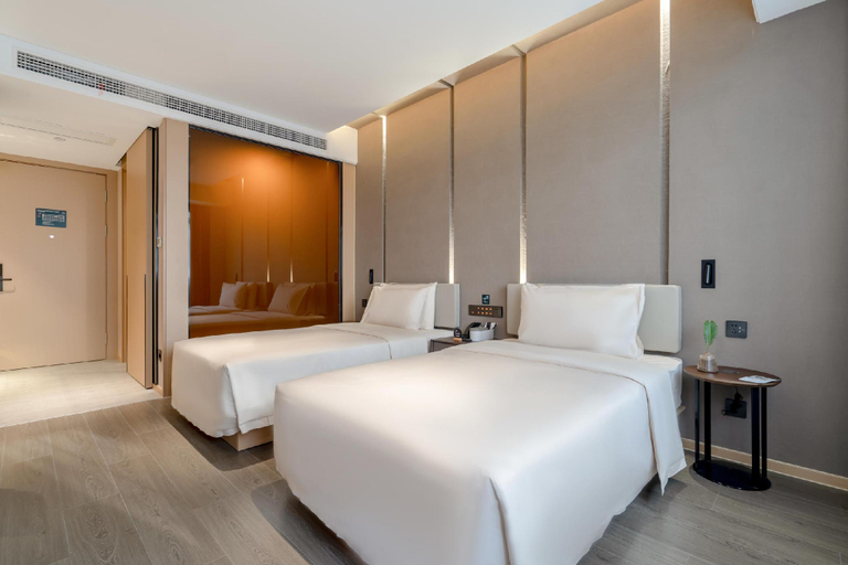 Bedroom 2, Atour Hotel Yixing City Center Xintiandi Plaza, Wuxi