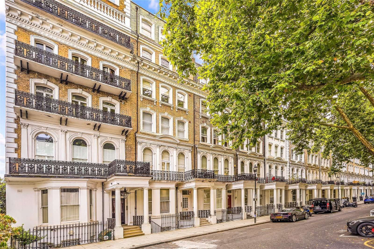Primary image, Londwell - Luxury Knightsbridge Flat - Harrods, London