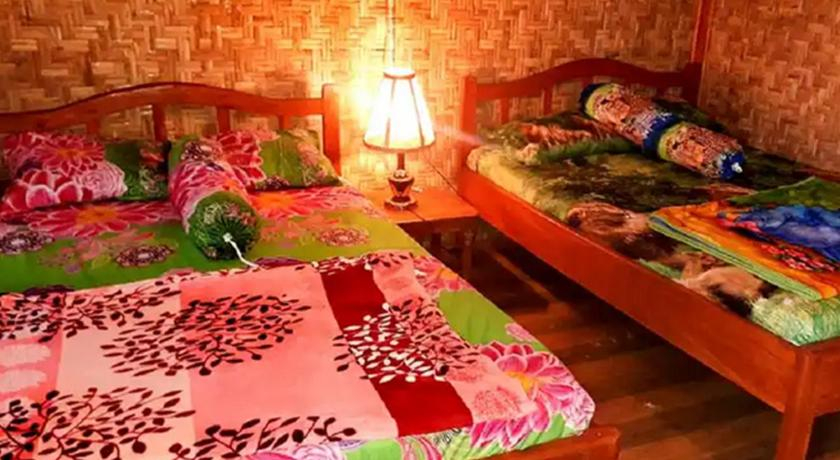 Bedroom 2, Ijen Miner Family Homestay, Banyuwangi