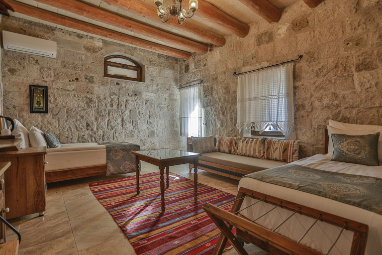 Bedroom 5, Sah Saray Cave Suites Halal Hotel, Nevşehir