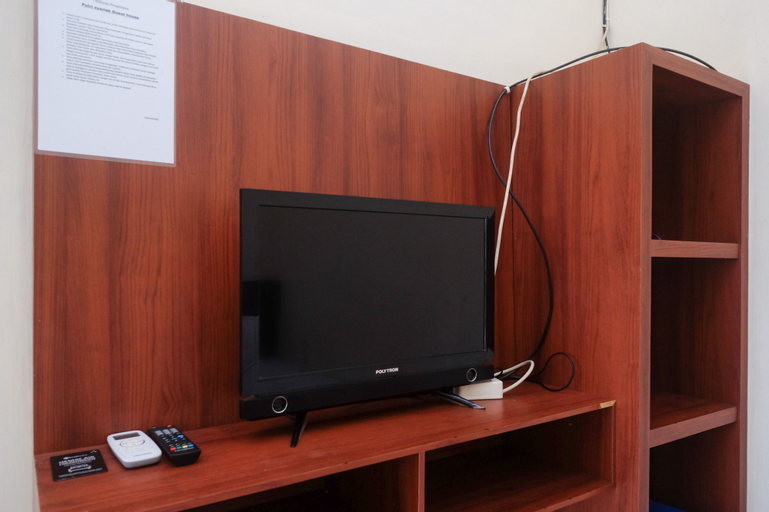 RedDoorz @ Putri Syariah Brebes, Brebes