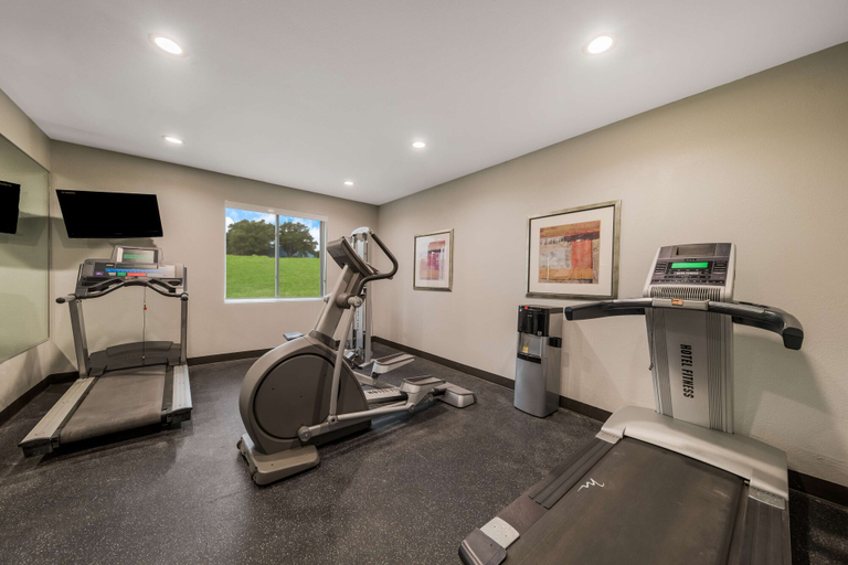 Others 5, Best Western Plus Bowie Inn & Suites, Montague