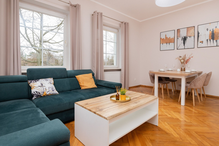 Primary image, Spacious Family Apartment by Renters, Gdańsk City