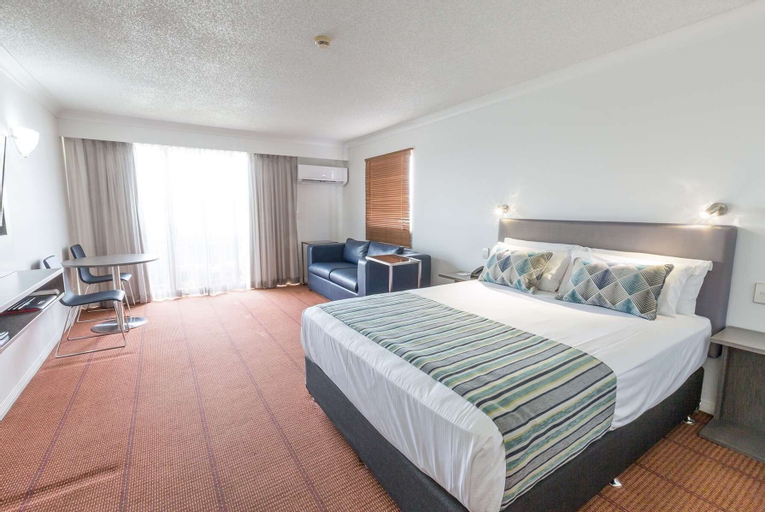 Bedroom 3, Hope Harbour Hotel, Gold Coast