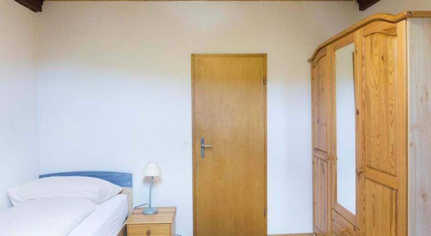 Bedroom 2, Speiserestaurant Traube, Aarau